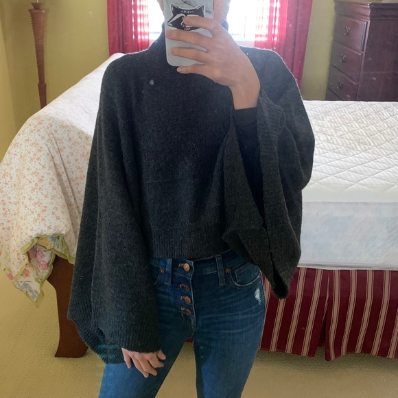 Cropped, Boxy Fit Mock Neck Sweater - Picture 5 of 5